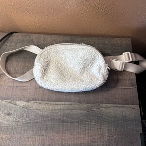 White Sherpa Vera Bradley Belt Bag